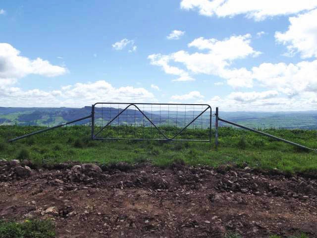 farm-gate-assembly